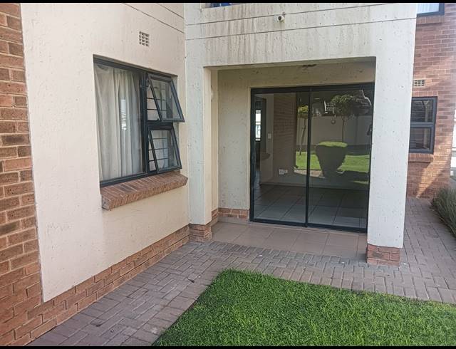 2 BEDROOM SECTIONAL TITLE FOR SALE IN RAVENSWOOD